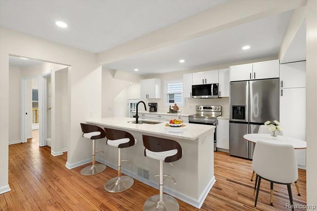 1888 Griffith Avenue, Berkley, MI 48072