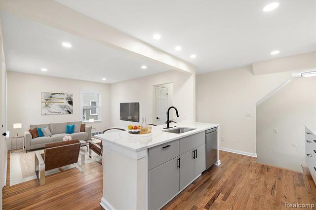 1888 Griffith Avenue, Berkley, MI 48072