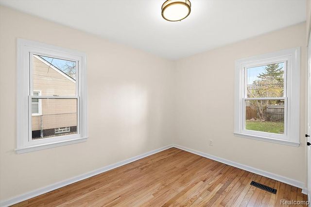 1888 Griffith Avenue, Berkley, MI 48072