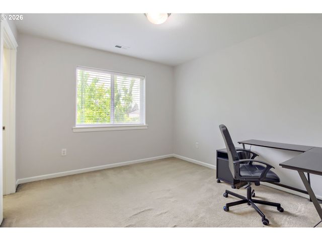 9113 Se NORTHPOINT Ct, Happy Valley, OR 97086