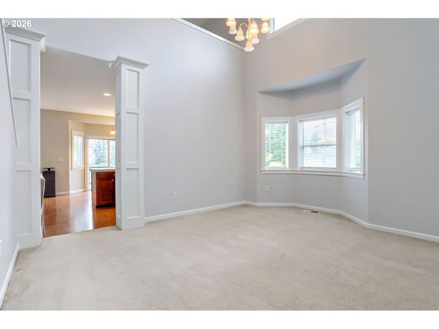 9113 Se NORTHPOINT Ct, Happy Valley, OR 97086