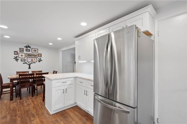 820 Bethany Drive, Mt Lebanon, PA 15243