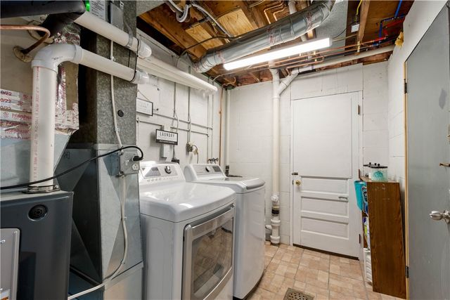 820 Bethany Drive, Mt Lebanon, PA 15243