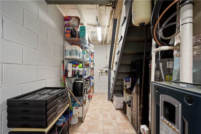 820 Bethany Drive, Mt Lebanon, PA 15243