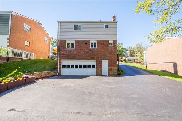 820 Bethany Drive, Mt Lebanon, PA 15243