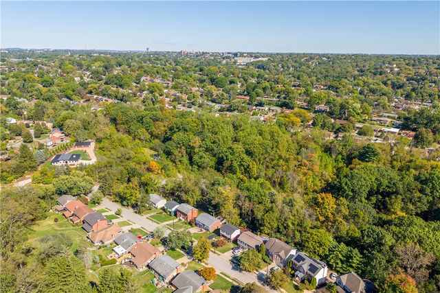 820 Bethany Drive, Mt Lebanon, PA 15243