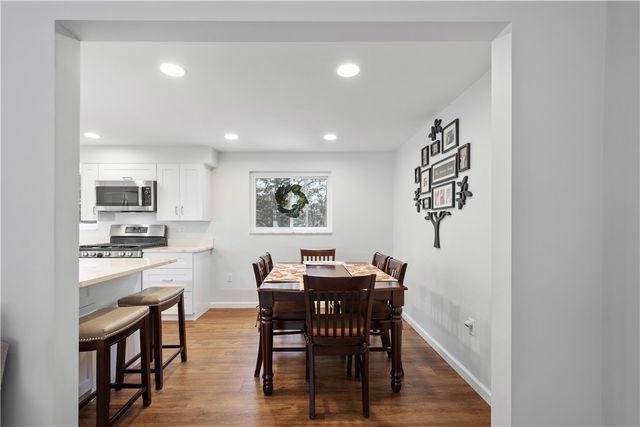 820 Bethany Drive, Mt Lebanon, PA 15243