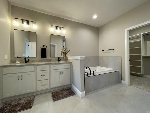 793 Ravenstone Drive, Lafayette, IN 47909