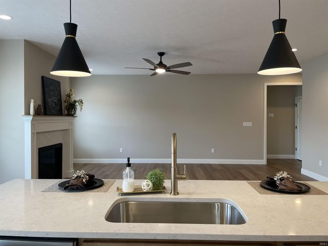 793 Ravenstone Drive, Lafayette, IN 47909