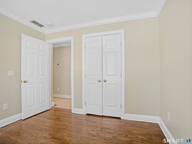 86 Forest Street S, New Canaan, CT 06840