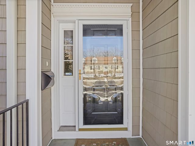 86 Forest Street S, New Canaan, CT 06840