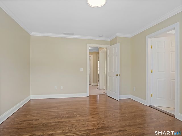 86 Forest Street S, New Canaan, CT 06840