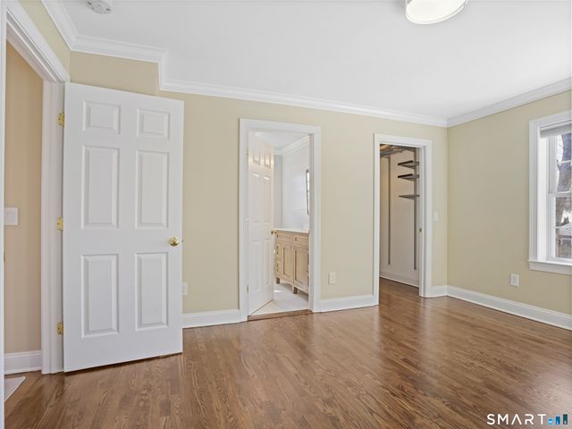 86 Forest Street S, New Canaan, CT 06840