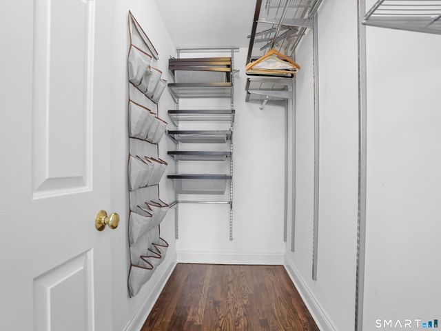 86 Forest Street S, New Canaan, CT 06840