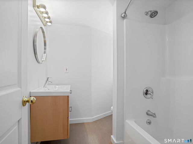 86 Forest Street S, New Canaan, CT 06840