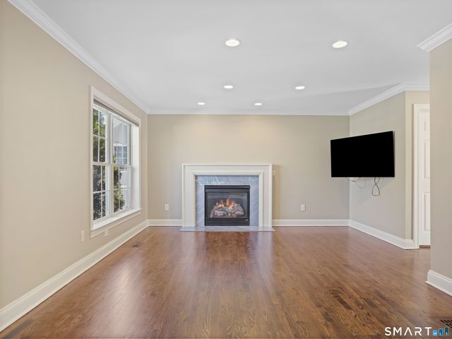 86 Forest Street S, New Canaan, CT 06840