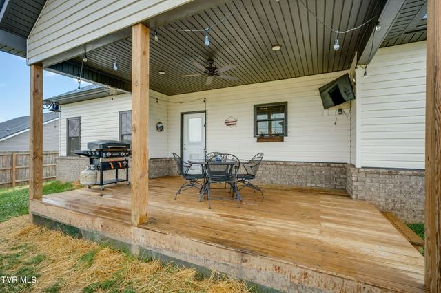 1035 Cabot Cove, Jonesborough, TN 37659