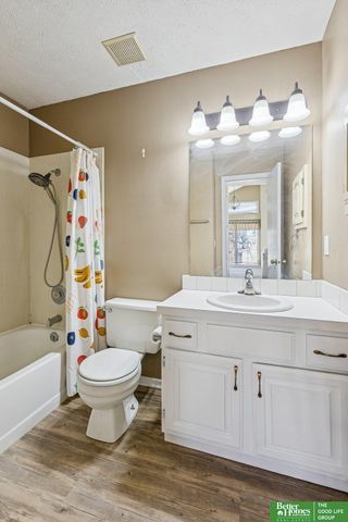 1811 Brenda Drive, Bellevue, NE 68005