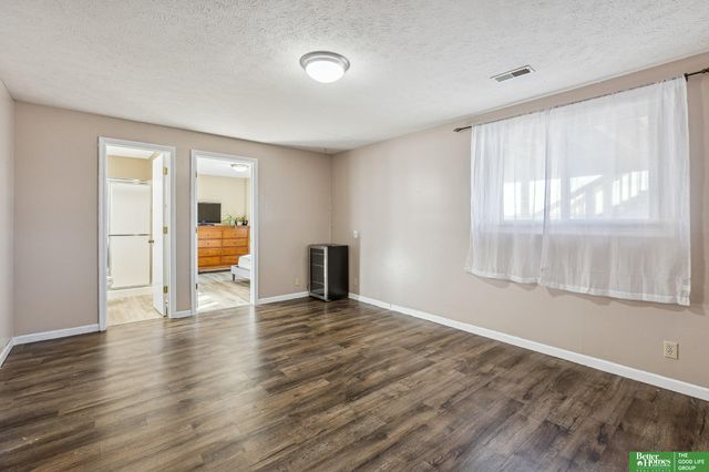 1811 Brenda Drive, Bellevue, NE 68005