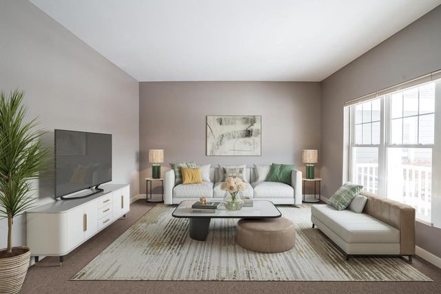 11945 N Sandhill CIRCLE, Mequon, WI 53092