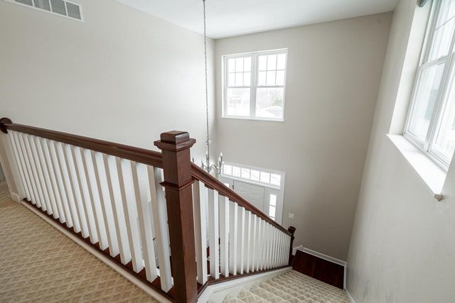 11945 N Sandhill CIRCLE, Mequon, WI 53092