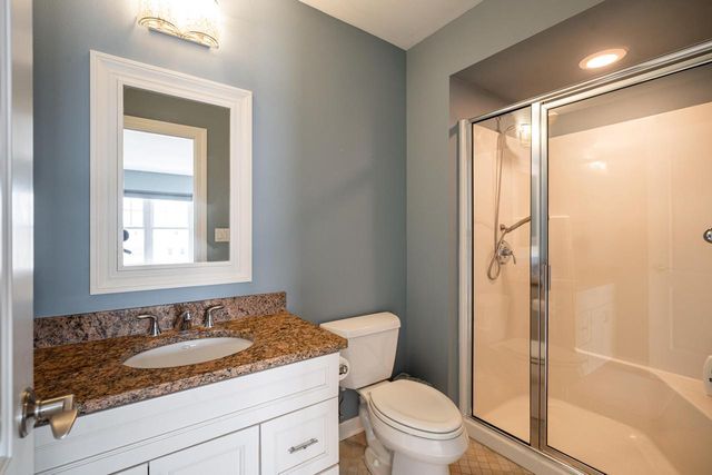 11945 N Sandhill CIRCLE, Mequon, WI 53092