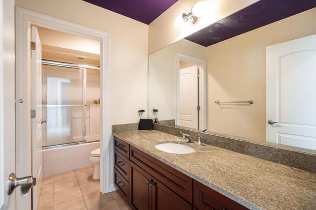 11945 N Sandhill CIRCLE, Mequon, WI 53092