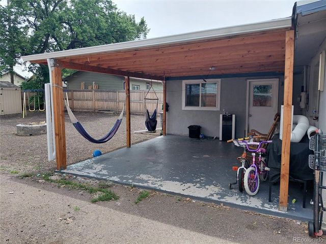 318 Ash St, Hudson, CO 80642