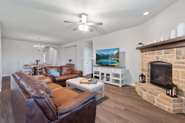 1561 Sugarberry Drive, Forney, TX 75126