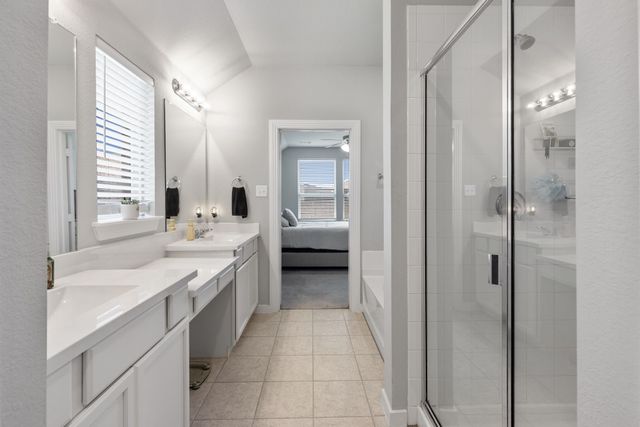 1561 Sugarberry Drive, Forney, TX 75126