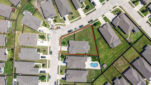 1561 Sugarberry Drive, Forney, TX 75126