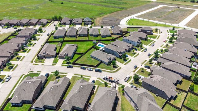 1561 Sugarberry Drive, Forney, TX 75126