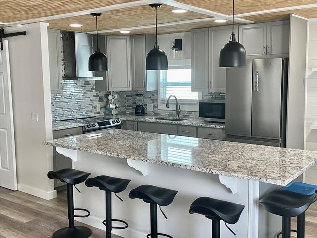 3710 GULF OF MEXICO DRIVE E22, Longboat Key, FL 34228