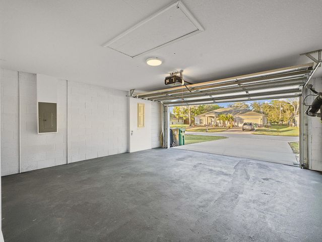 982 SW Worcester Lane, Port St. Lucie, Port St Lucie, FL 34953