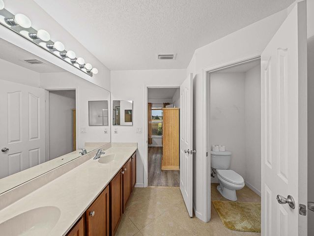 982 SW Worcester Lane, Port St. Lucie, Port St Lucie, FL 34953