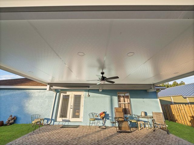 982 SW Worcester Lane, Port St. Lucie, Port St Lucie, FL 34953