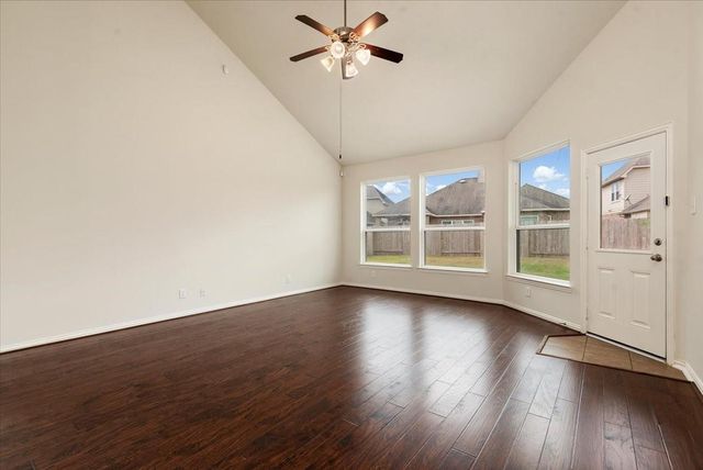 16123 Laura Beth Drive, Hockley, TX 77447