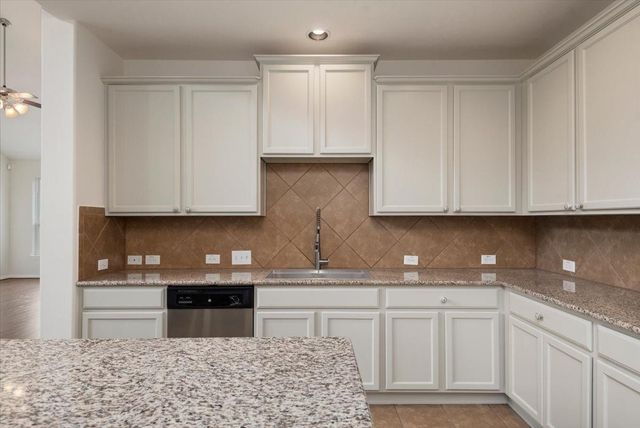 16123 Laura Beth Drive, Hockley, TX 77447