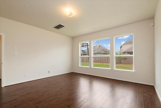 16123 Laura Beth Drive, Hockley, TX 77447