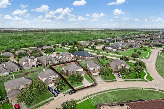 16123 Laura Beth Drive, Hockley, TX 77447
