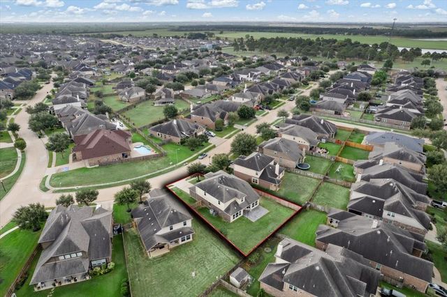 16123 Laura Beth Drive, Hockley, TX 77447