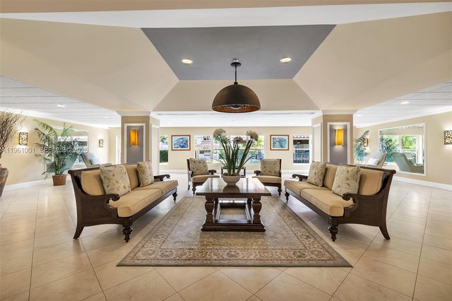 3200 N Port Royale Dr N 511, Fort Lauderdale, FL 33308