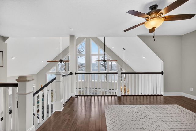 1313 Canal Shore Drive SW, Le Claire, IA 52753