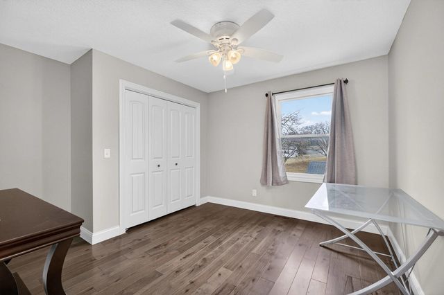 1313 Canal Shore Drive SW, Le Claire, IA 52753