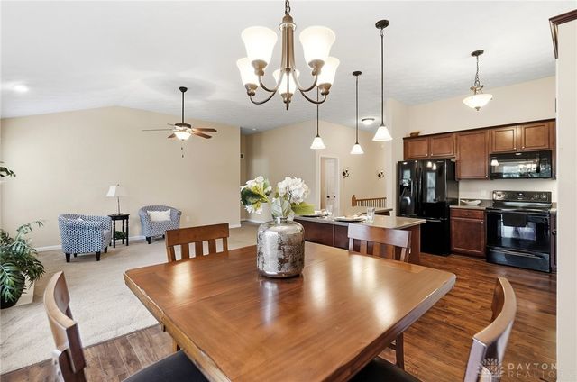 1371 New Horizon Place, Kettering, OH 45420