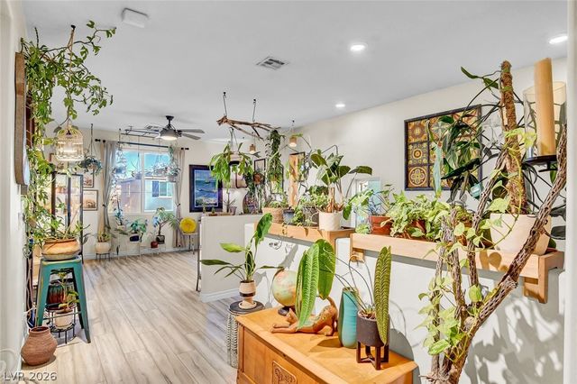 10133 Tenaya Meadows Street, Las Vegas, NV 89178