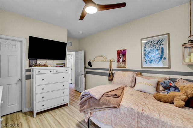 10133 Tenaya Meadows Street, Las Vegas, NV 89178