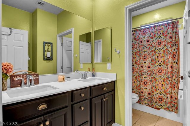 10133 Tenaya Meadows Street, Las Vegas, NV 89178