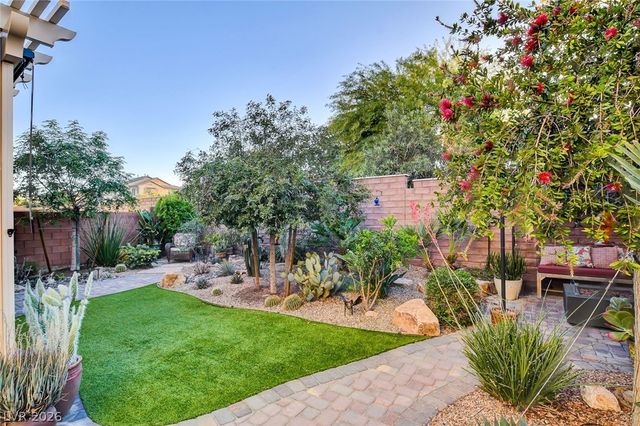 10133 Tenaya Meadows Street, Las Vegas, NV 89178