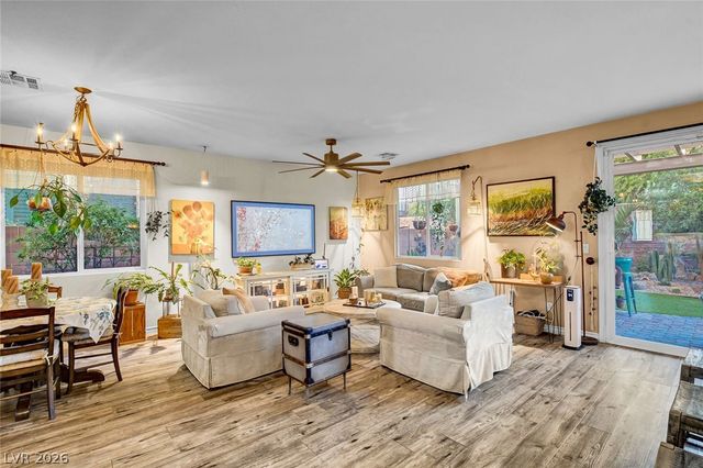 10133 Tenaya Meadows Street, Las Vegas, NV 89178